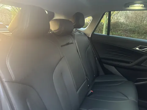 DG75NFT Mg Motor Uk Hs 1.5 T-GDI Hybrid+ Trophy 5dr Auto Thumbnail #32