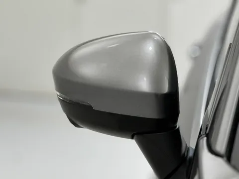 DT74URJ Nissan Qashqai 1.5 E-Power N-Connecta 5dr Auto Thumbnail #30