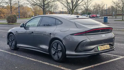 DG75NGZ Mg Motor Uk Im5 217kW Standard Range 75kWh 5dr Auto Thumbnail #5