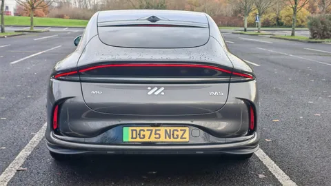 DG75NGZ Mg Motor Uk Im5 217kW Standard Range 75kWh 5dr Auto Thumbnail #6