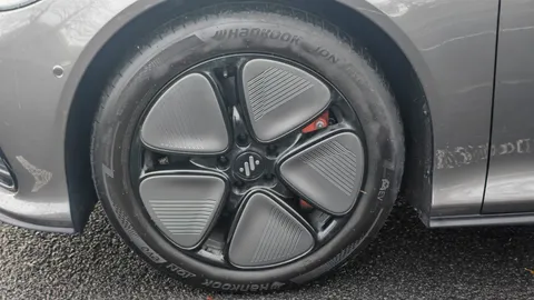 DG75NGZ Mg Motor Uk Im5 217kW Standard Range 75kWh 5dr Auto Thumbnail #11