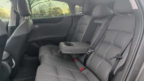 DG75NGZ Mg Motor Uk Im5 217kW Standard Range 75kWh 5dr Auto Thumbnail #19