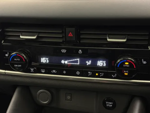 DC72LVL Nissan Qashqai 1.5 E-Power Tekna 5dr Auto Thumbnail #35