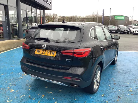 ML22YYM Mg Motor Uk Hs 1.5 T-GDI PHEV Exclusive 5dr Auto Thumbnail #8