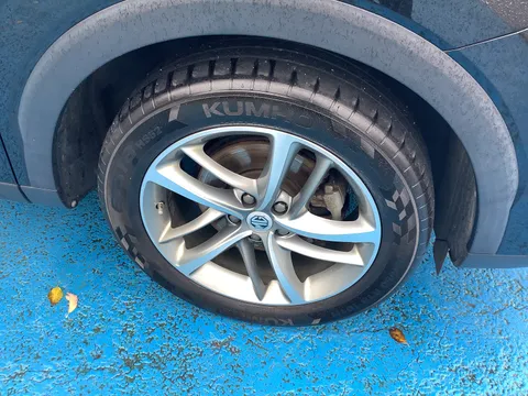 ML22YYM Mg Motor Uk Hs 1.5 T-GDI PHEV Exclusive 5dr Auto Thumbnail #10