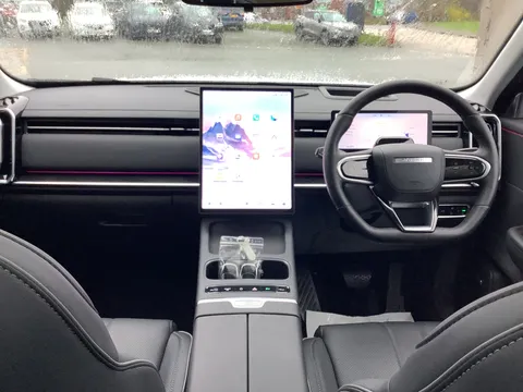 17 of 31 for Jaecoo 7 1.5T SHS Luxury 5dr Auto