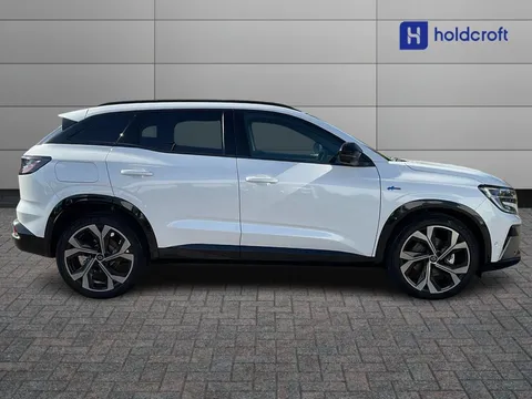 DX74OYH Renault Austral E-Tech FHEV Iconic Esprit Alpine 5dr Auto Thumbnail #7