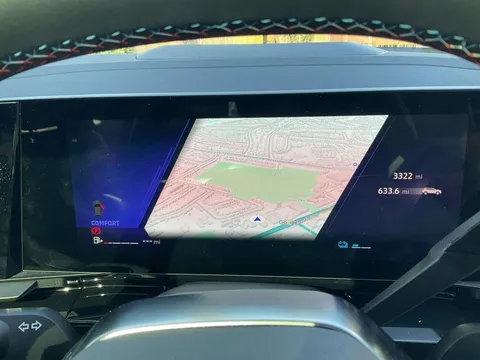 DX74OYH Renault Austral E-Tech FHEV Iconic Esprit Alpine 5dr Auto Thumbnail #6