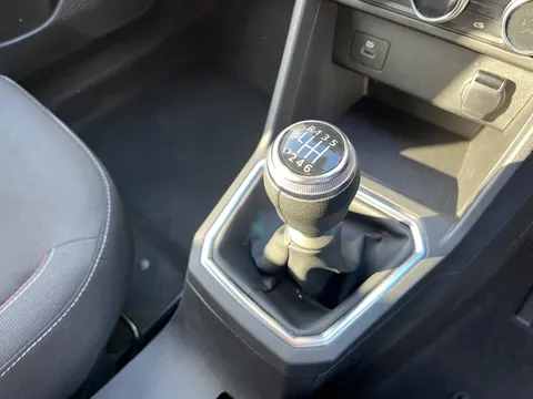 6 of 34 for Dacia Jogger 1.0 TCe Extreme SE 5dr