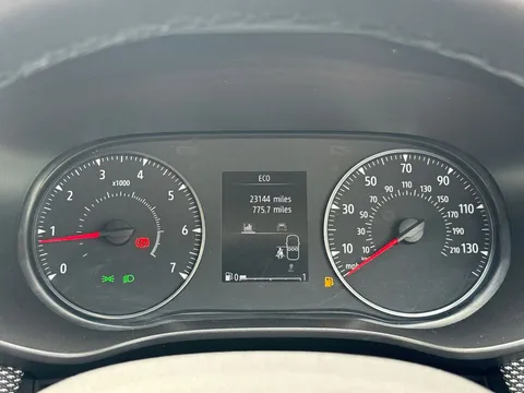 12 of 34 for Dacia Jogger 1.0 TCe Extreme SE 5dr