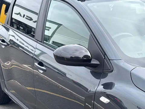 25 of 34 for Dacia Jogger 1.0 TCe Extreme SE 5dr