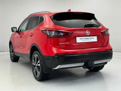 10 of 33 for Nissan Qashqai 1.5 dCi 115 N-Connecta 5dr DCT