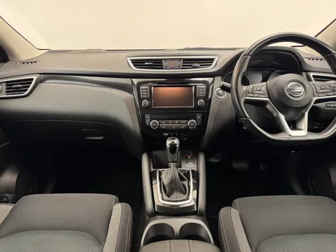 3 of 33 for Nissan Qashqai 1.5 dCi 115 N-Connecta 5dr DCT