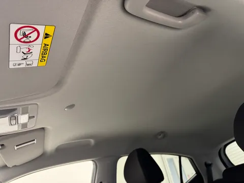 EA25YJM Hyundai i10 1.0 [63] Premium 5dr Auto [Nav] Thumbnail #14