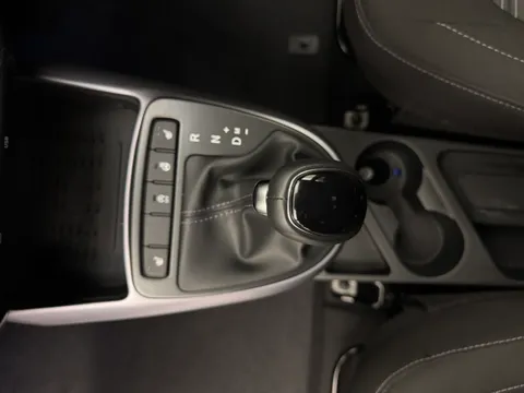 EA25YJM Hyundai i10 1.0 [63] Premium 5dr Auto [Nav] Thumbnail #15