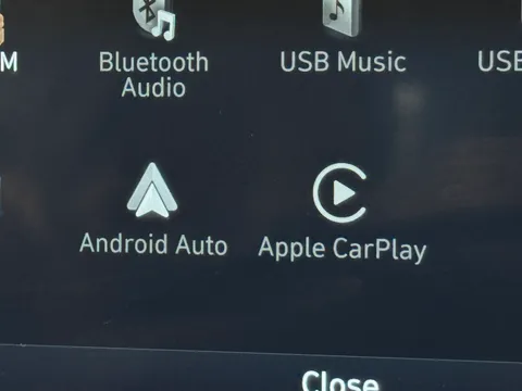 EA25YJM Hyundai i10 1.0 [63] Premium 5dr Auto [Nav] Thumbnail #25