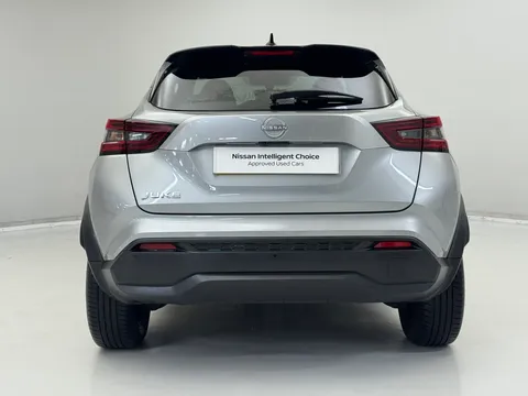 OW74HKC Nissan Juke 1.0 DiG-T N-Connecta 5dr Thumbnail #10