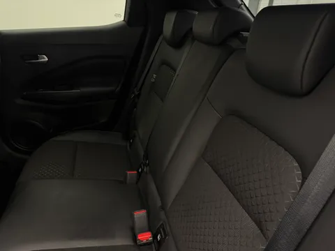 OW74HKC Nissan Juke 1.0 DiG-T N-Connecta 5dr Thumbnail #14