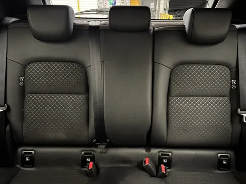 OW74HKC Nissan Juke 1.0 DiG-T N-Connecta 5dr Thumbnail #18