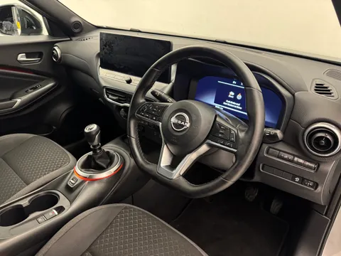 OW74HKC Nissan Juke 1.0 DiG-T N-Connecta 5dr Thumbnail #21