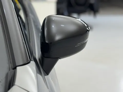 OW74HKC Nissan Juke 1.0 DiG-T N-Connecta 5dr Thumbnail #31