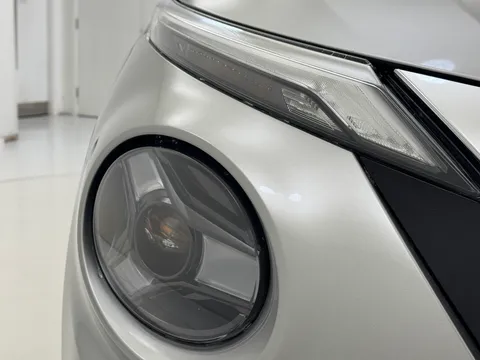 OW74HKC Nissan Juke 1.0 DiG-T N-Connecta 5dr Thumbnail #32