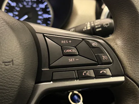 23 of 35 for Nissan Micra 0.9 IG-T Acenta 5dr