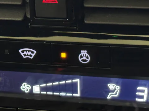 OX25KSU Nissan Qashqai 1.3 DiG-T MH 158 Tekna+ 5dr Xtronic Thumbnail #31