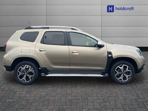 5 of 17 for DACIA DUSTER 1.6 SCe Prestige 5dr