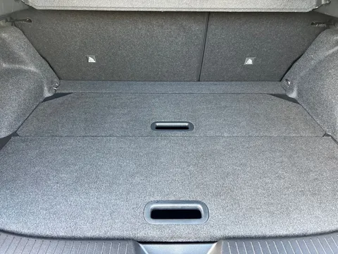 OW24WVV Nissan Qashqai 1.3 DiG-T MH Tekna 5dr Thumbnail #19