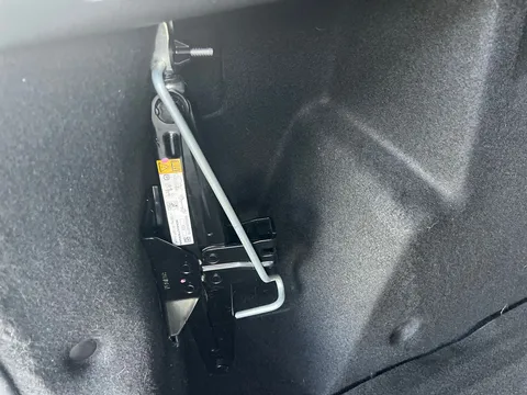 DY25GZT Dacia Duster 1.2 TCe 130 Extreme 5dr Thumbnail #15