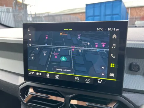 DY25GZT Dacia Duster 1.2 TCe 130 Extreme 5dr Thumbnail #19