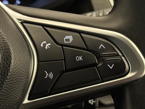 VN23MXT Renault Trafic LL30 Blue dCi 110 Sport 9 Seater Thumbnail #23