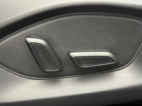 DY25KBX Mg Motor Uk Zs 1.5 Hybrid+ Trophy 5dr Auto Thumbnail #19