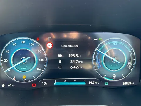 DV23XVA Hyundai Santa Fe 1.6 TGDi Hybrid Ultimate 5dr 4WD Auto Thumbnail #14