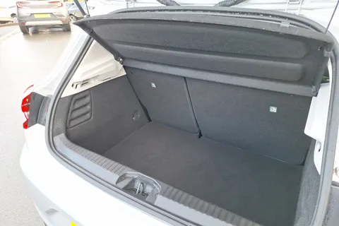 BG72LCO Renault Clio 1.6 E-TECH Hybrid 140 Iconic Edition 5dr Auto Thumbnail #21