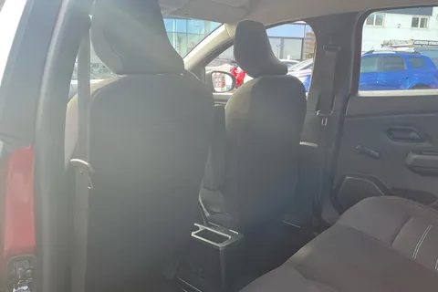 29 of 40 for Dacia Sandero Stepway 1.0 TCe Essential 5dr