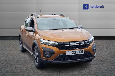 BL23FKH Dacia Sandero Stepway 1.0 TCe Journey 5dr Thumbnail #2