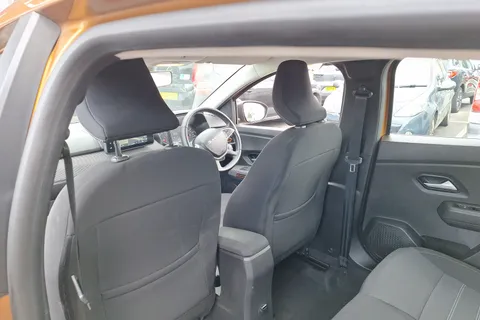 BL23FKH Dacia Sandero Stepway 1.0 TCe Journey 5dr Thumbnail #31
