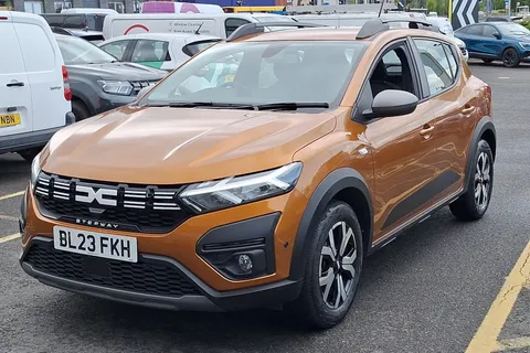 BL23FKH Dacia Sandero Stepway 1.0 TCe Journey 5dr Thumbnail #16