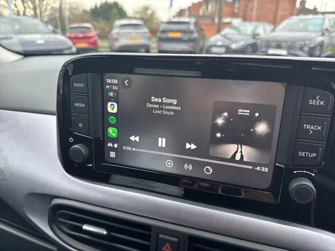 DL73EHG Hyundai i10 1.0 MPi Premium 5dr Auto Thumbnail #24