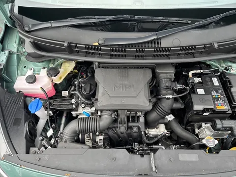 DL73EHG Hyundai i10 1.0 MPi Premium 5dr Auto Thumbnail #31