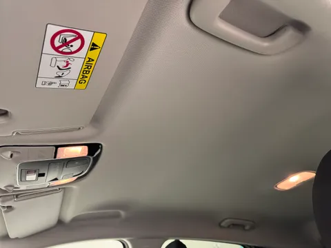 DN22EHF Hyundai Tucson 1.6 TGDi Hybrid 230 Premium 5dr 2WD Auto Thumbnail #14