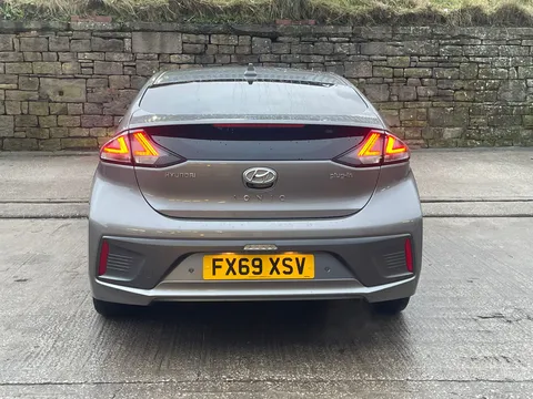 FX69XSV Hyundai Ioniq 1.6 GDi Plug-in Hybrid Premium SE 5dr DCT Thumbnail #7