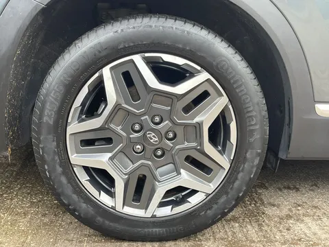 LF72RZA Hyundai Santa Fe 1.6 TGDi Hybrid Ultimate 5dr Auto Thumbnail #11