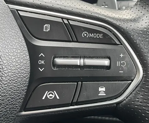 LF72RZA Hyundai Santa Fe 1.6 TGDi Hybrid Ultimate 5dr Auto Thumbnail #21