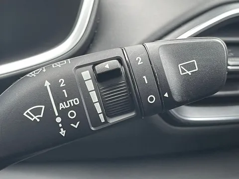 LF72RZA Hyundai Santa Fe 1.6 TGDi Hybrid Ultimate 5dr Auto Thumbnail #23