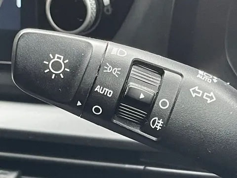 ML24RYY Hyundai i20 1.0T GDi 48V MHD SE Connect 5dr Thumbnail #18