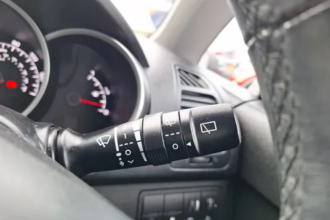 ML67KGY Kia Venga 1.6 4 5dr Auto [6] Thumbnail #35