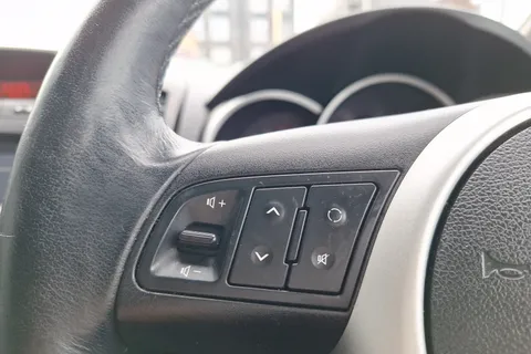 ML67KGY Kia Venga 1.6 4 5dr Auto [6] Thumbnail #32